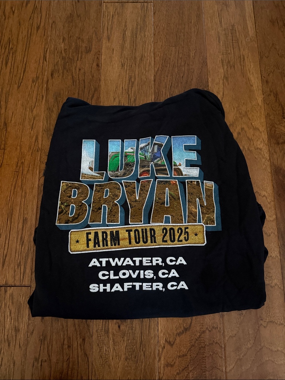 Luke Bryan Farm Tour 2025 Black Sweatshirt